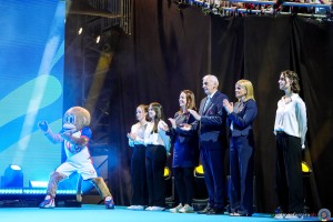 mix podium sfe09953 copia simone ferraro ph